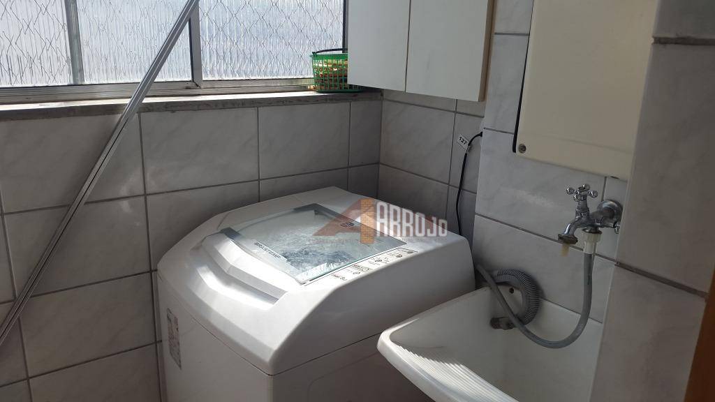 Apartamento à venda com 2 quartos, 45m² - Foto 13