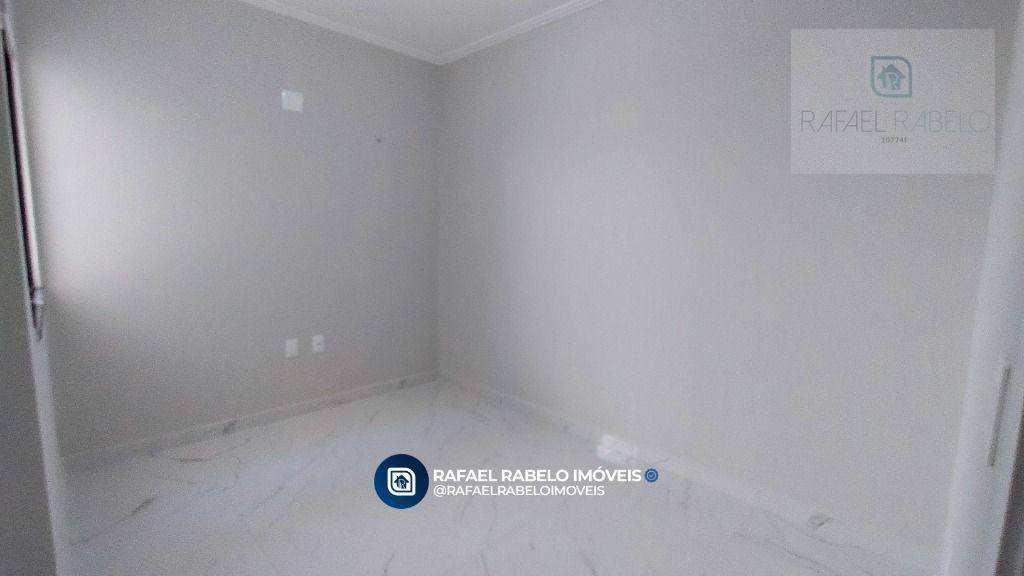 Casa à venda com 3 quartos, 101m² - Foto 10