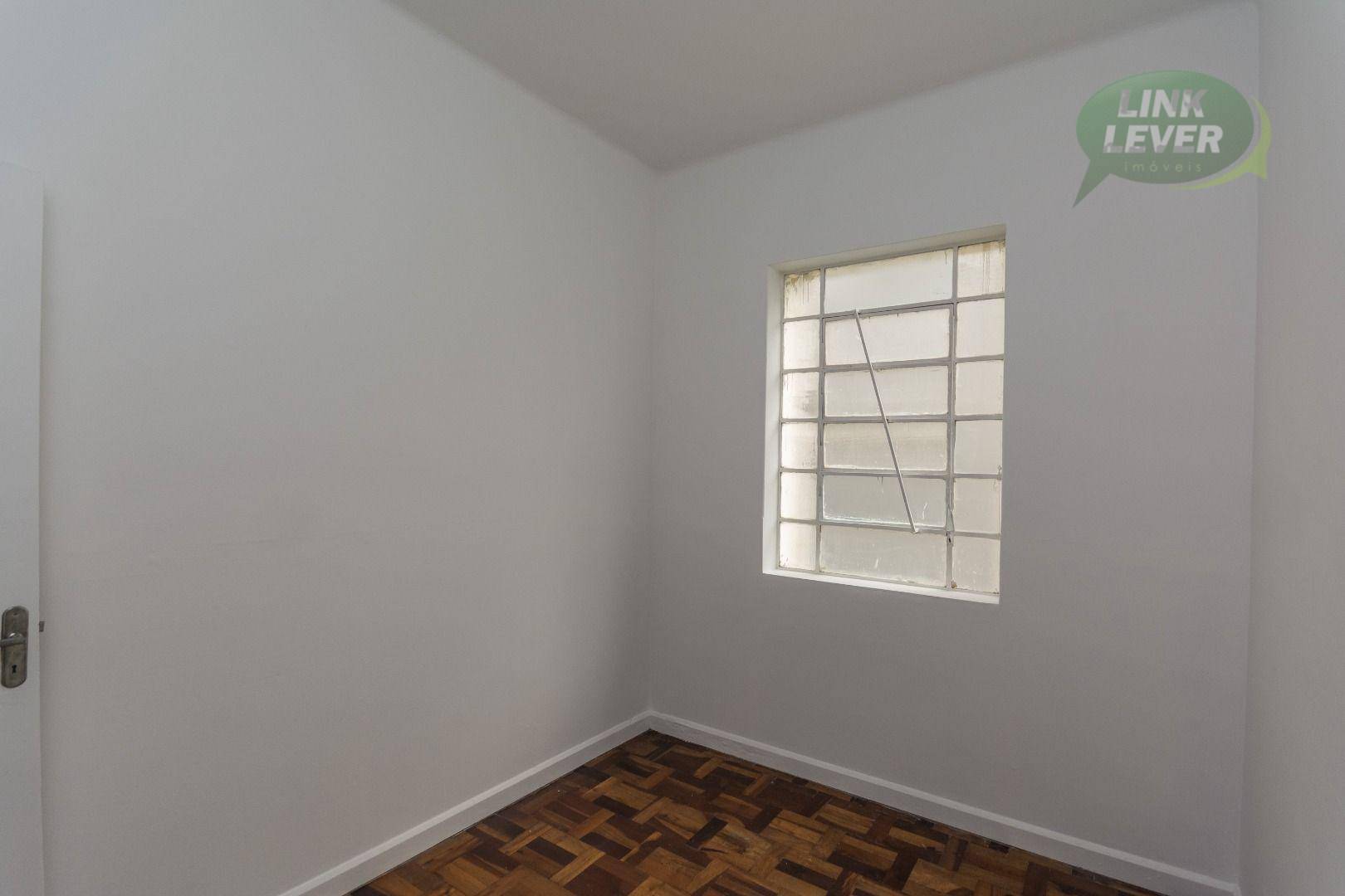Apartamento para alugar com 3 quartos, 135m² - Foto 31