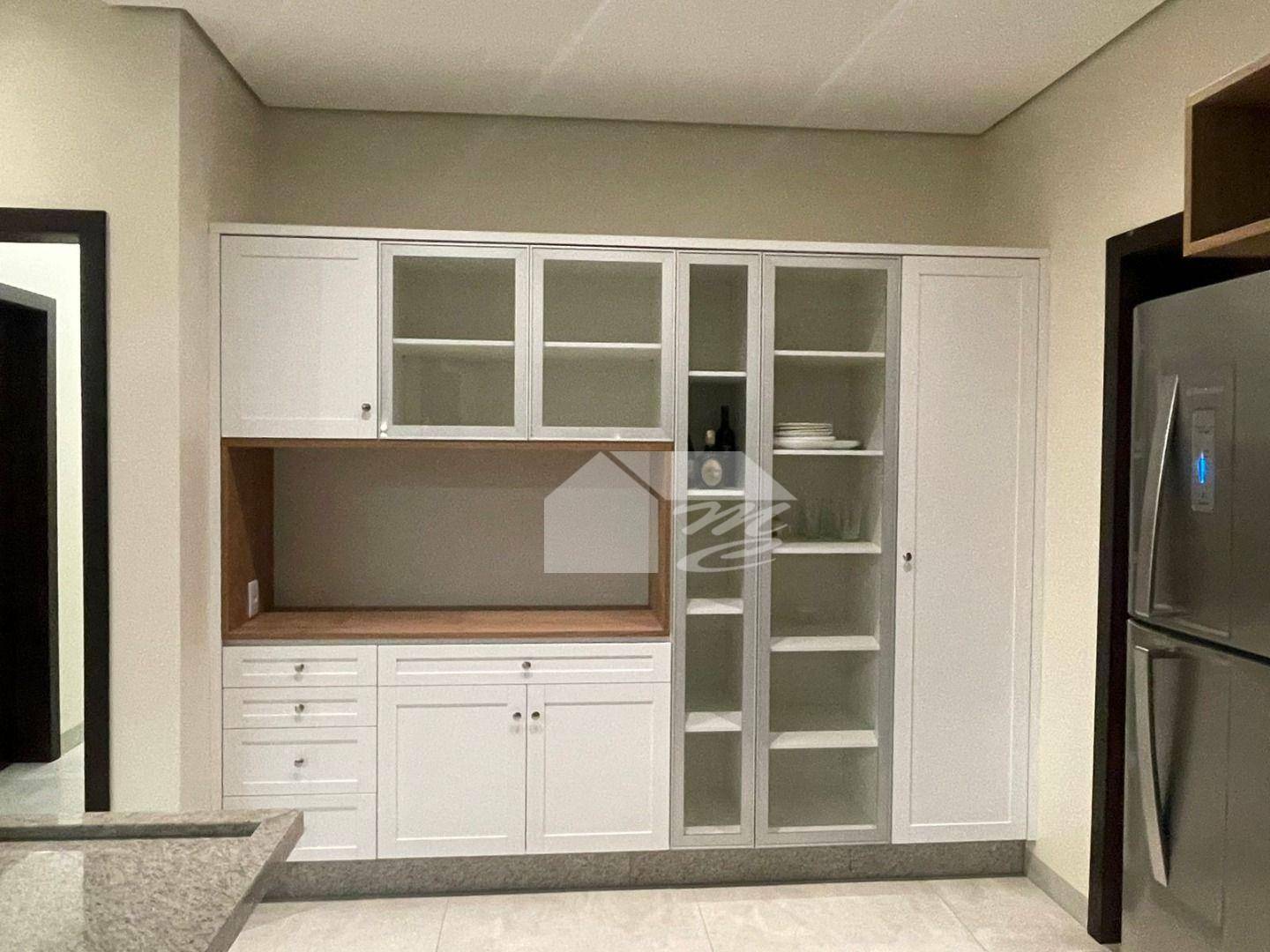 Casa à venda com 4 quartos, 250m² - Foto 34