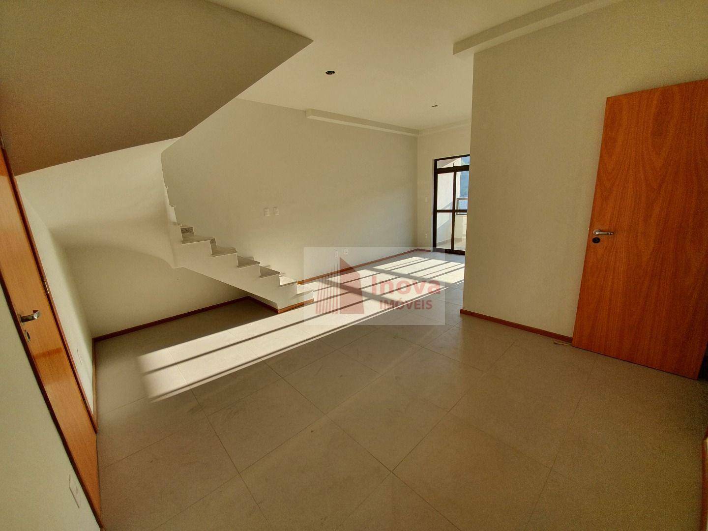 Cobertura à venda com 4 quartos, 250m² - Foto 5