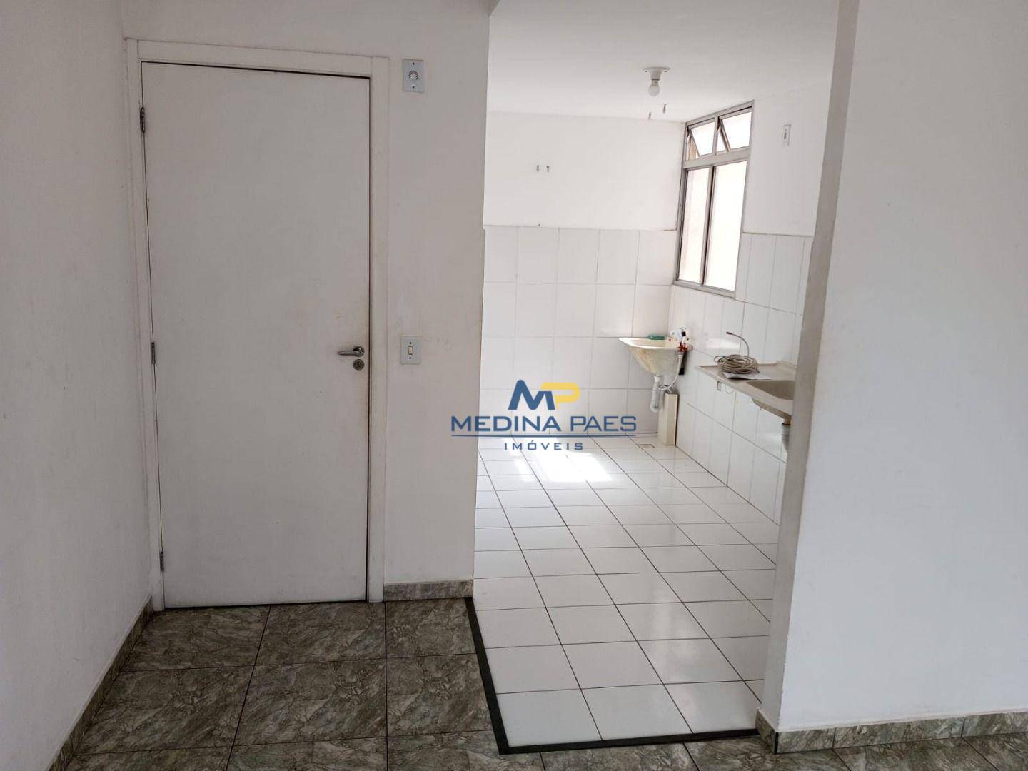 Apartamento à venda com 2 quartos, 45m² - Foto 13