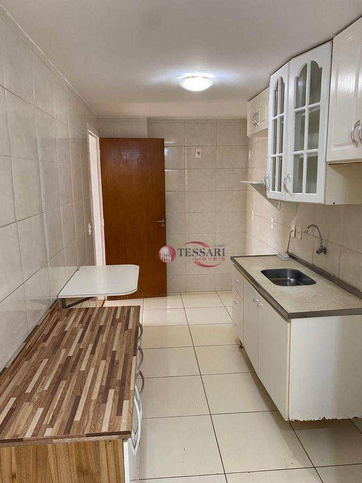 Apartamento para alugar com 2 quartos, 72m² - Foto 5