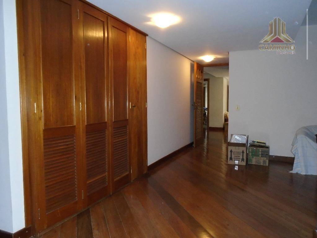 Apartamento à venda com 3 quartos, 297m² - Foto 17