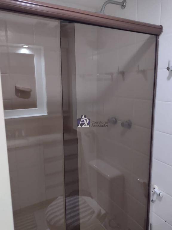 Apartamento à venda com 3 quartos, 70m² - Foto 11