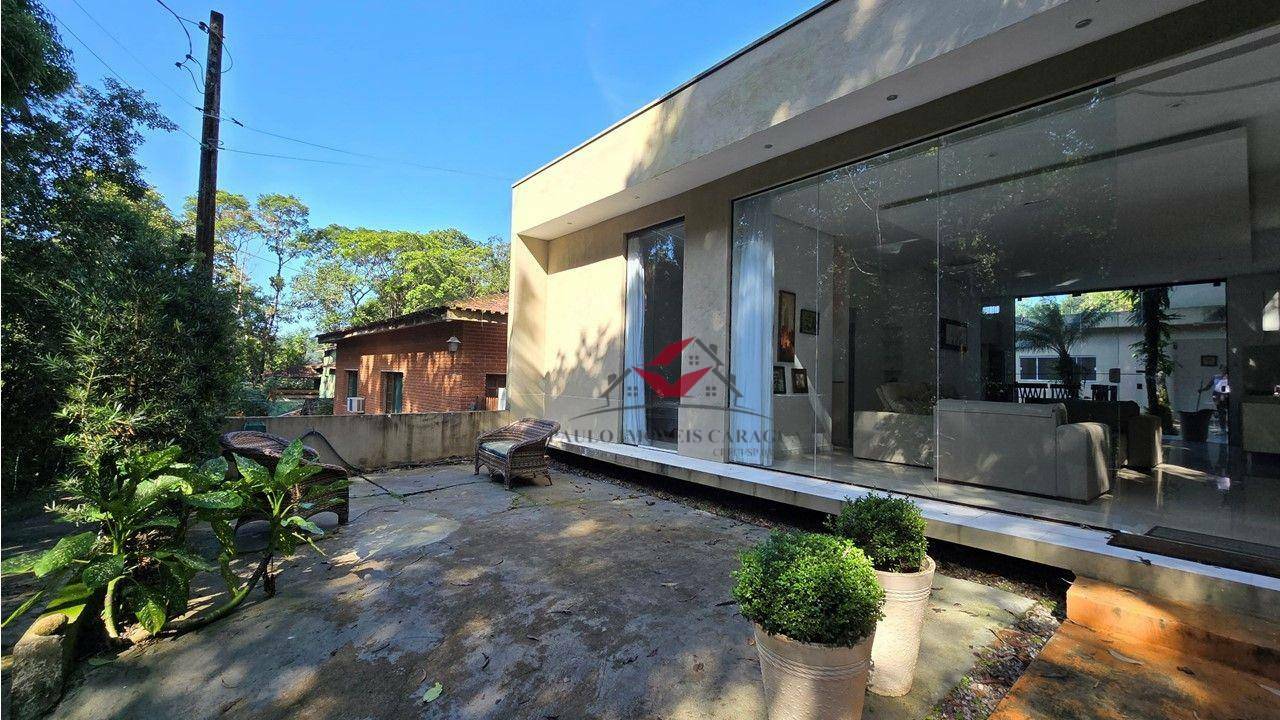 Casa de Condomínio à venda com 4 quartos, 165m² - Foto 4