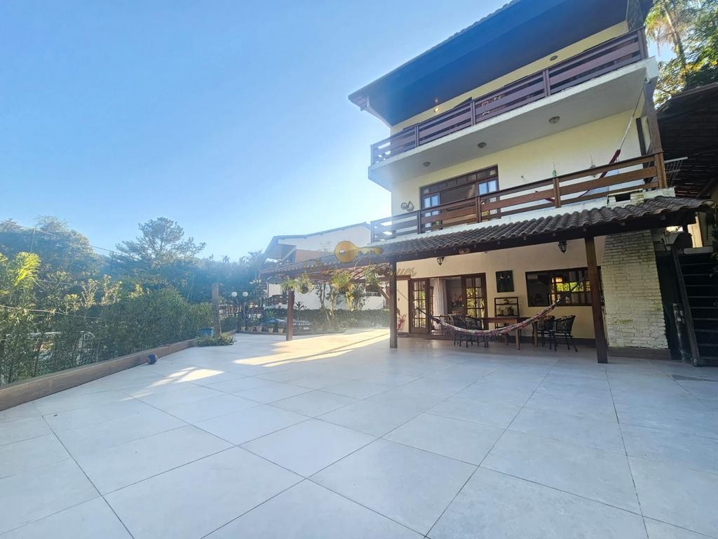 Casa de Condomínio à venda com 5 quartos, 1000m² - Foto 2