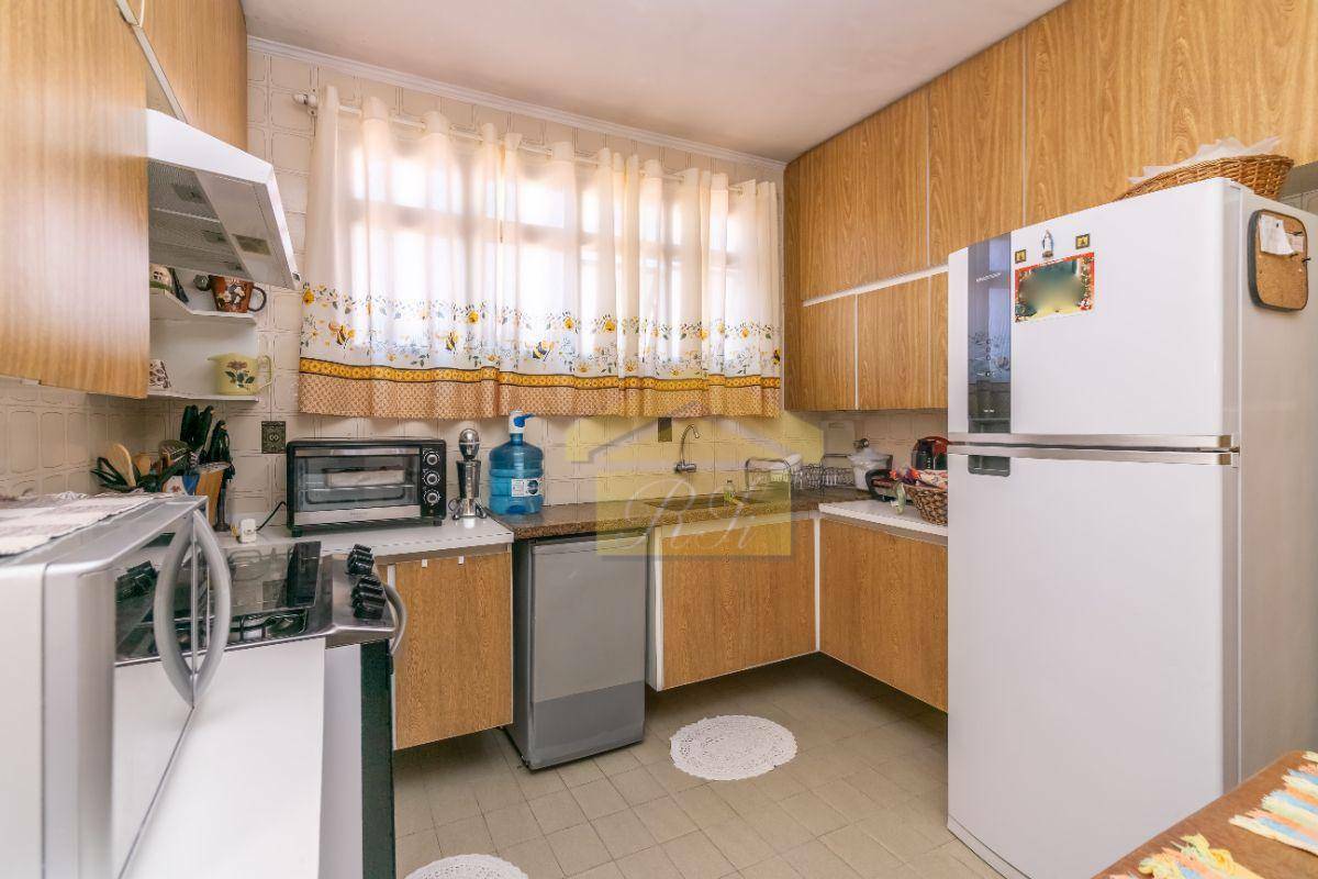 Casa à venda com 3 quartos, 204m² - Foto 3