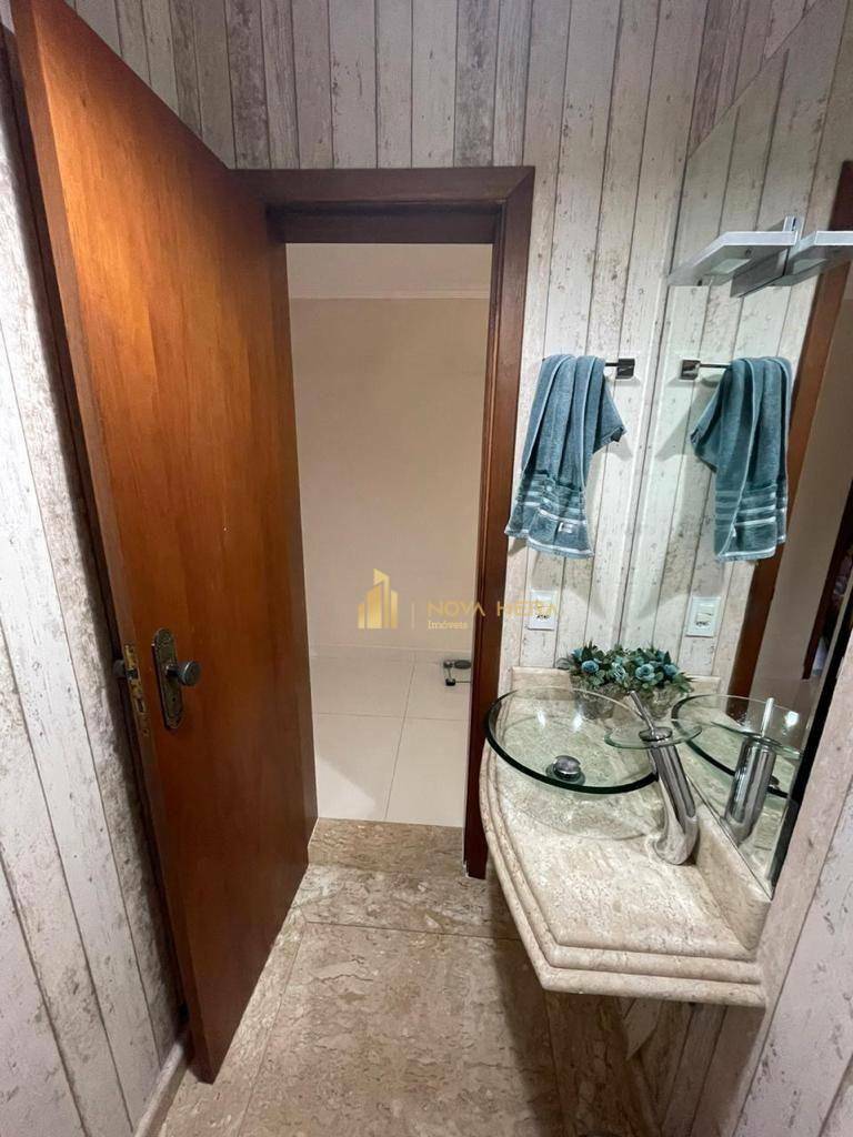 Sobrado à venda com 4 quartos, 354m² - Foto 14