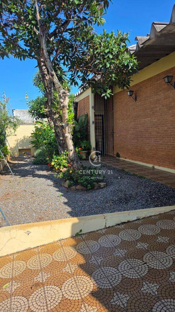 Casa, 4 quartos, 272 m² - Foto 3