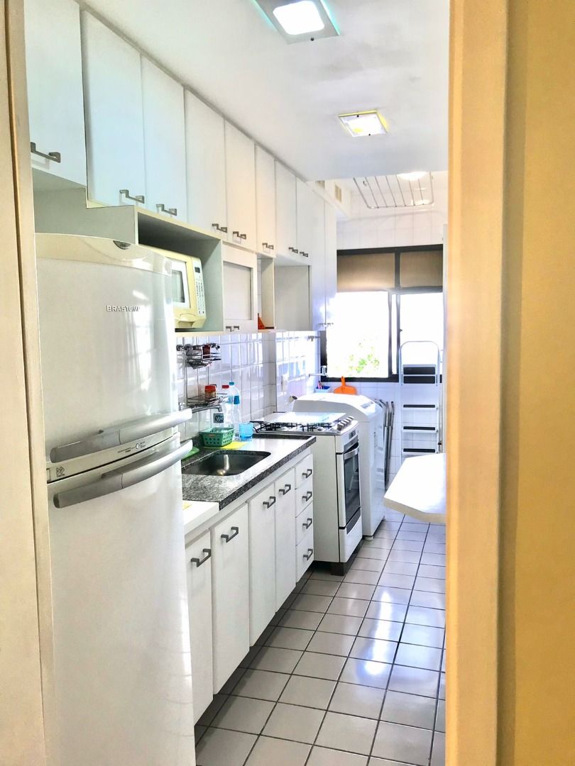 Apartamento à venda com 3 quartos, 70m² - Foto 15