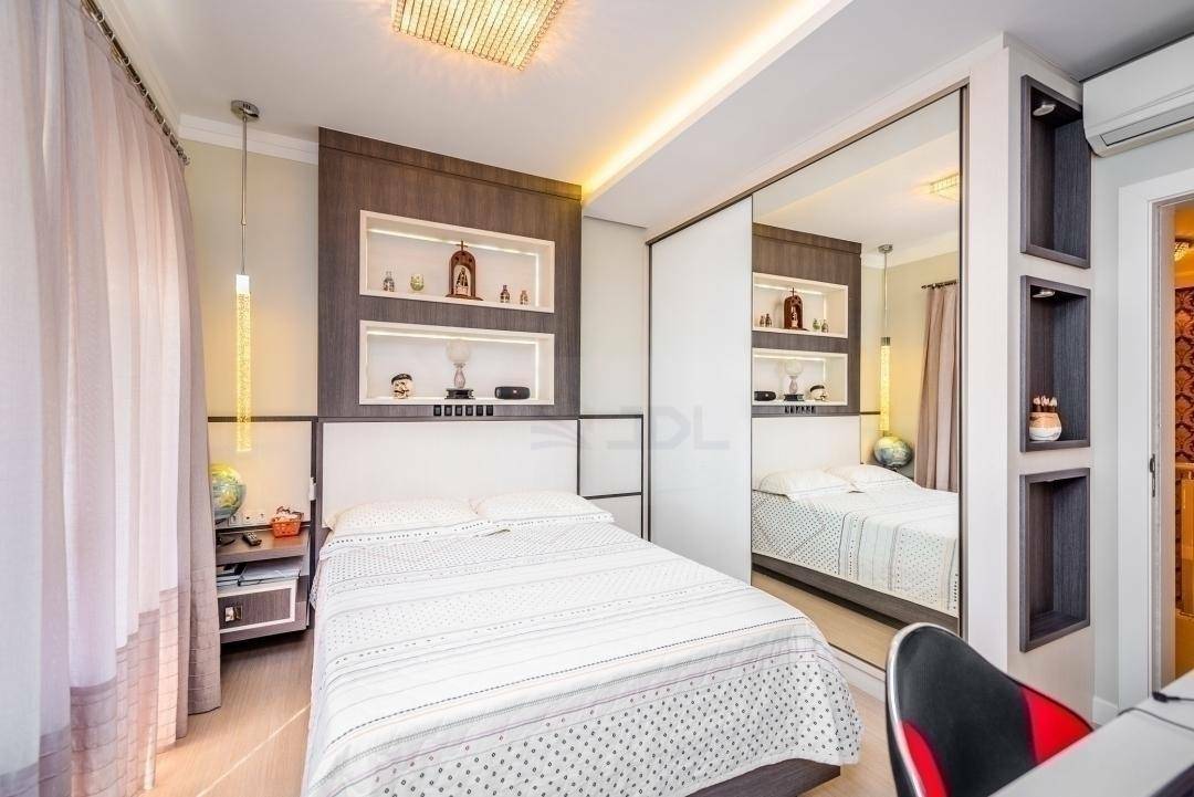 Casa de Condomínio à venda com 5 quartos, 571m² - Foto 8