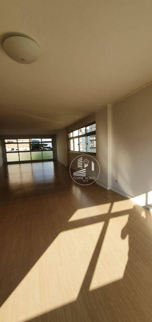 Apartamento à venda com 3 quartos, 256m² - Foto 9