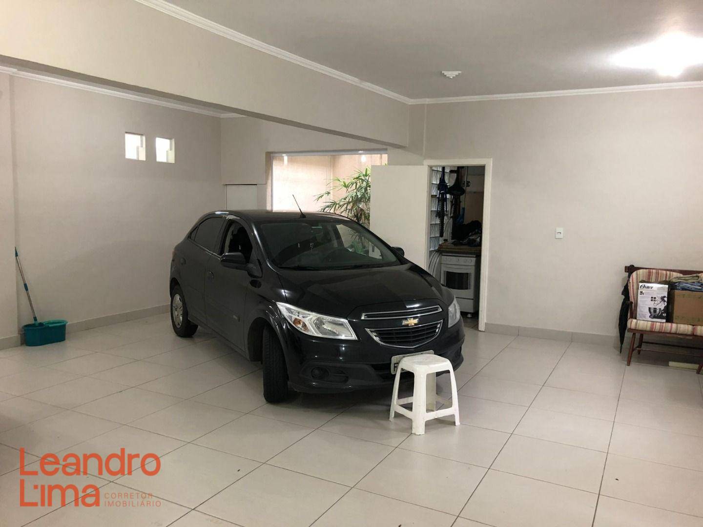 Casa à venda com 4 quartos, 430m² - Foto 17