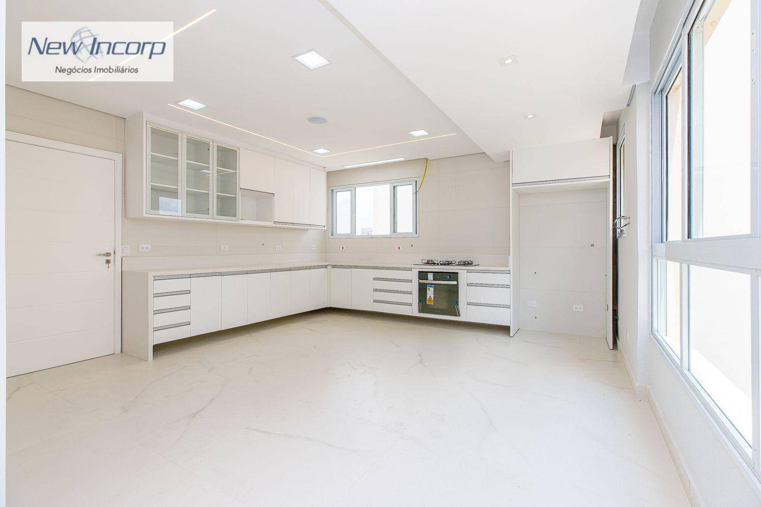 Apartamento à venda com 5 quartos, 375m² - Foto 9