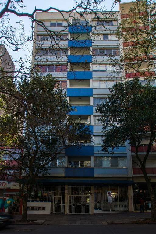 Apartamento à venda com 3 quartos, 174m² - Foto 4