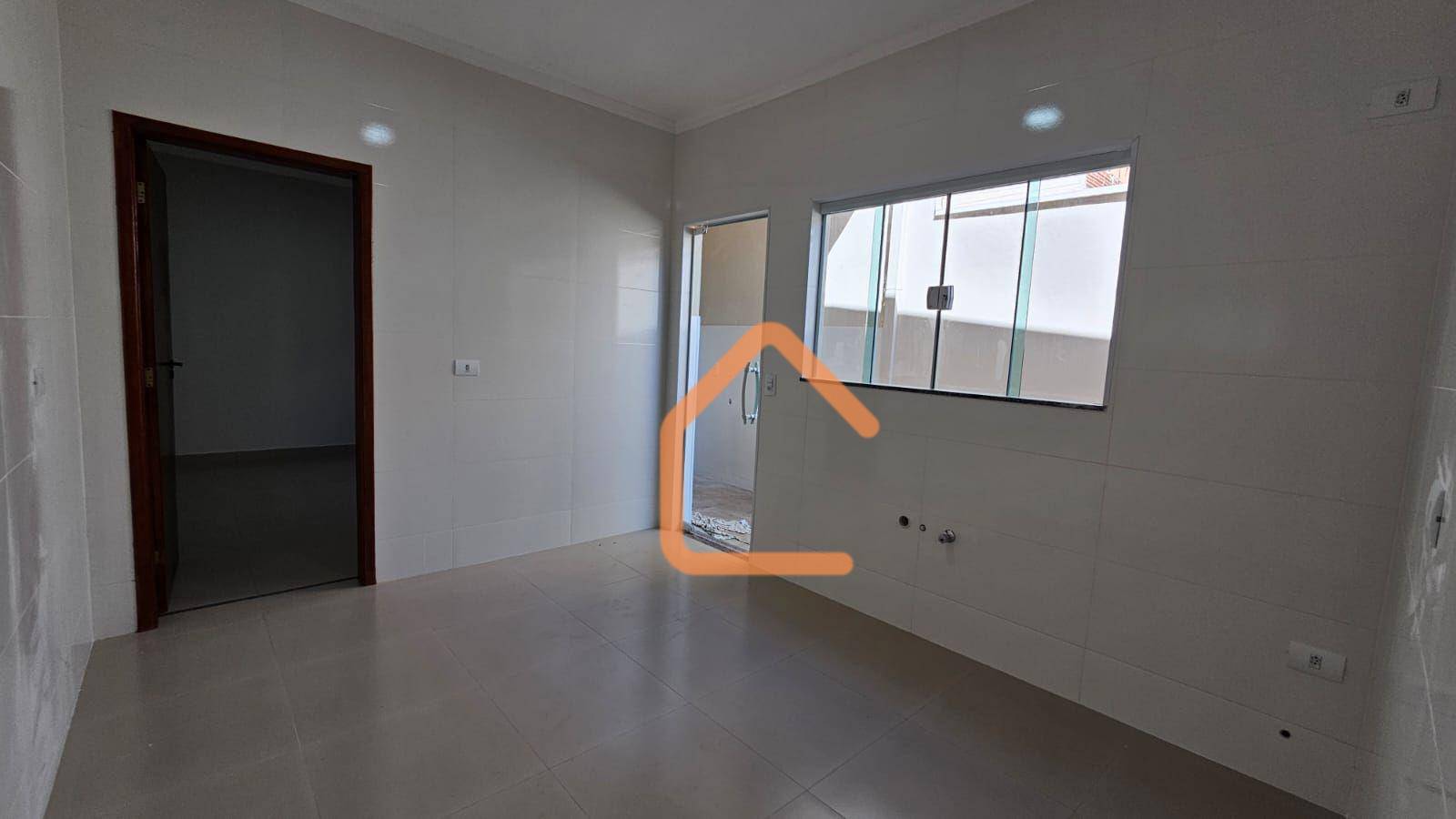 Casa à venda com 3 quartos, 86m² - Foto 5