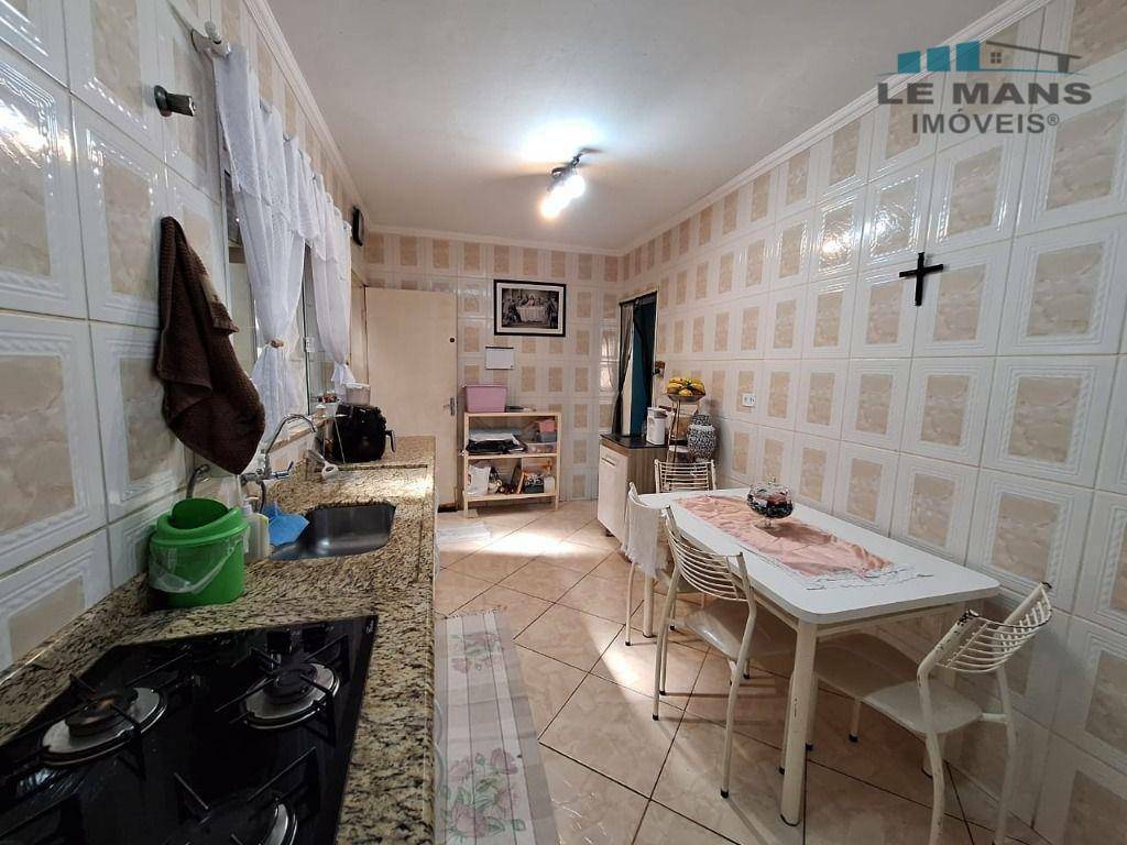 Casa à venda com 2 quartos, 152m² - Foto 10