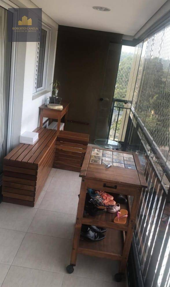 Apartamento à venda com 3 quartos, 81m² - Foto 2