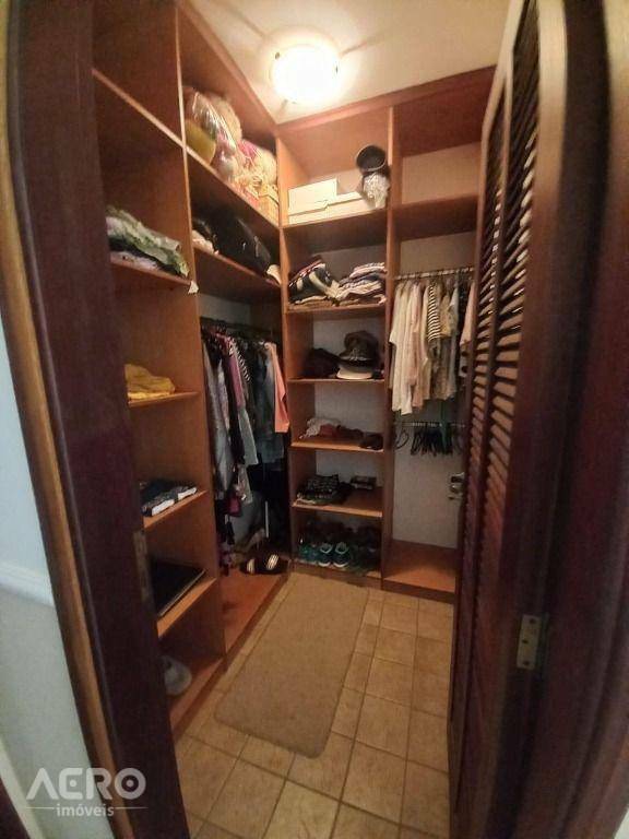 Casa de Condomínio à venda com 4 quartos, 290m² - Foto 51