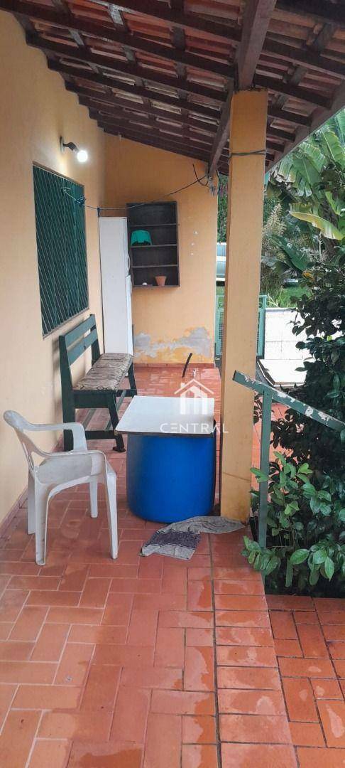 Chácara à venda com 3 quartos, 160m² - Foto 5