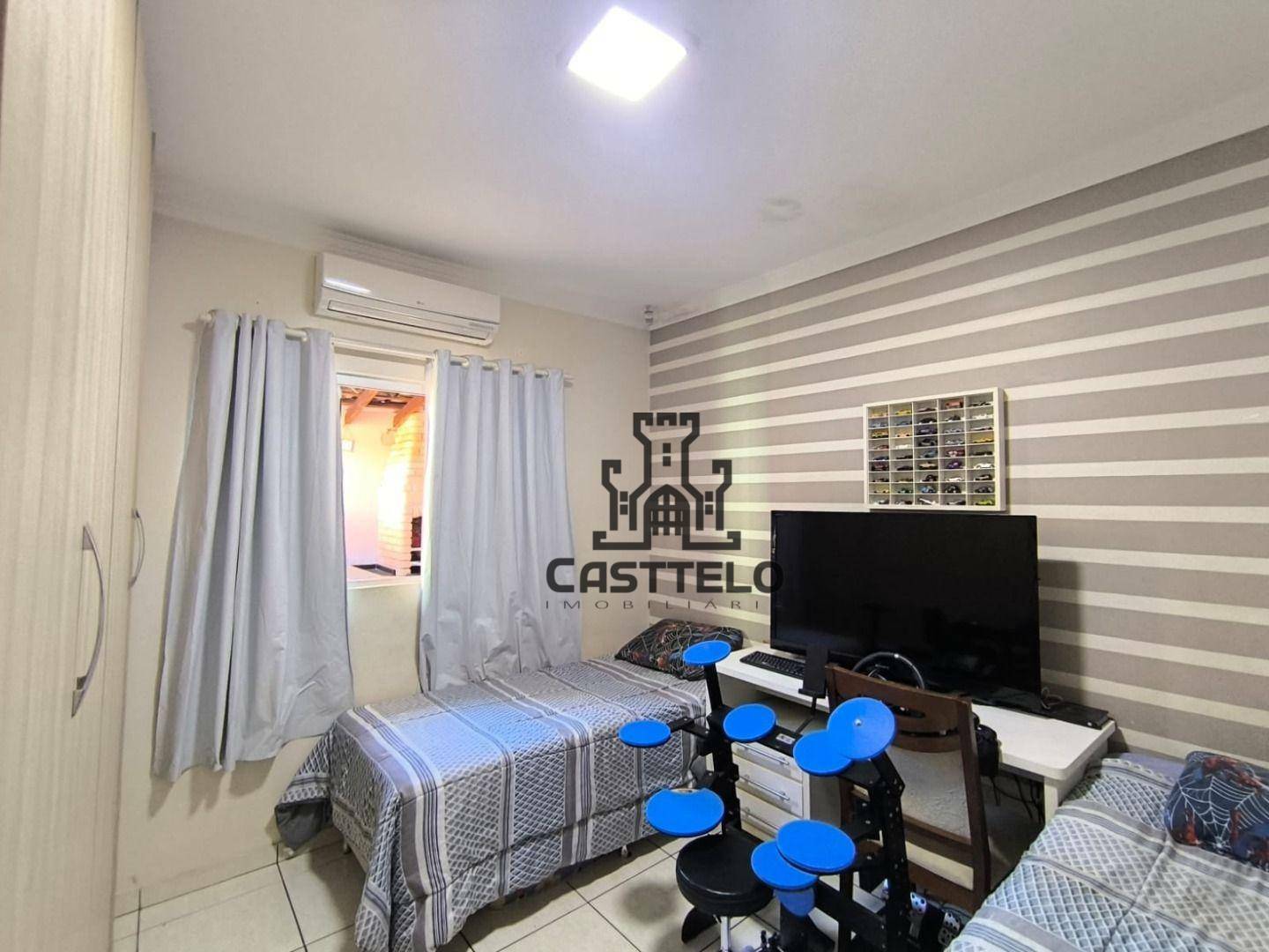 Casa à venda com 2 quartos, 100m² - Foto 15