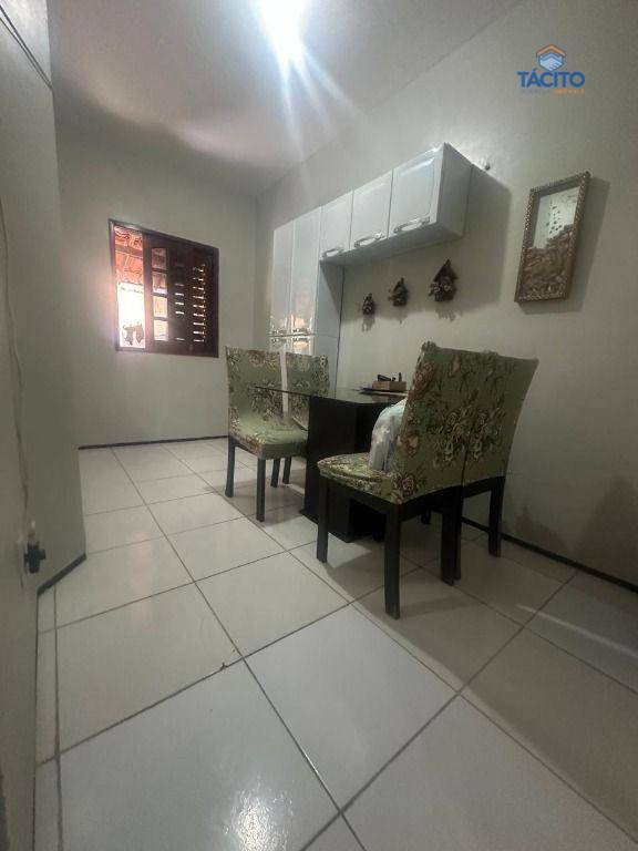Casa à venda com 3 quartos, 80m² - Foto 13