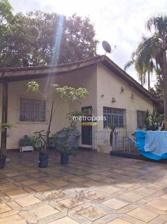 Sobrado à venda com 3 quartos, 132m² - Foto 1