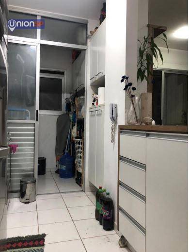 Apartamento à venda com 2 quartos, 61m² - Foto 8