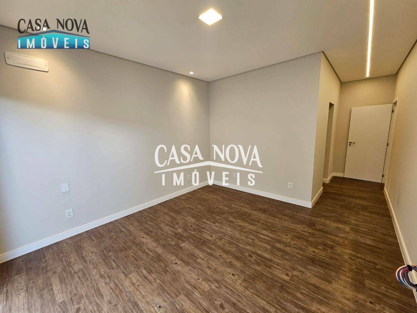 Casa de Condomínio à venda e aluguel com 4 quartos, 375m² - Foto 10