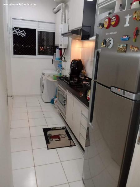 Apartamento à venda com 2 quartos, 50m² - Foto 3