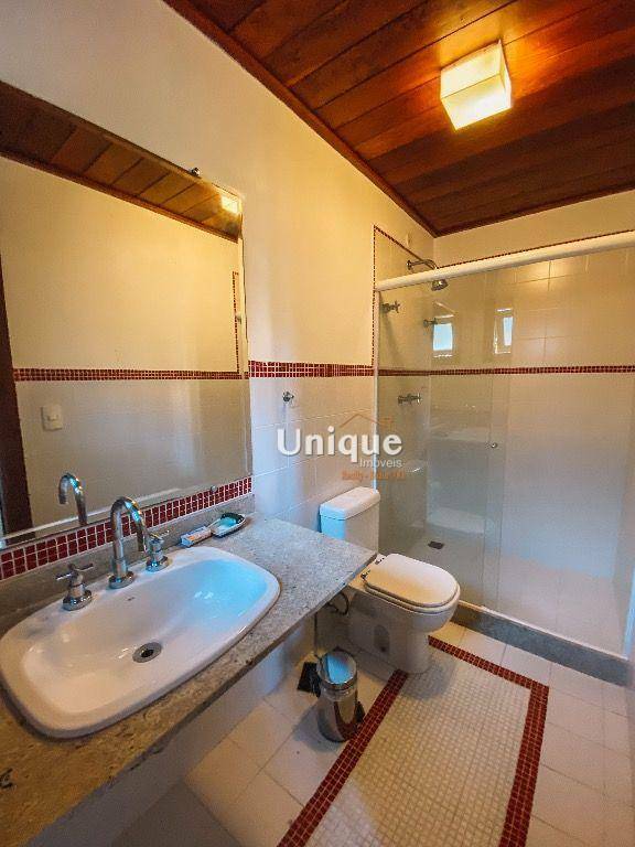 Casa de Condomínio à venda com 4 quartos, 240m² - Foto 25