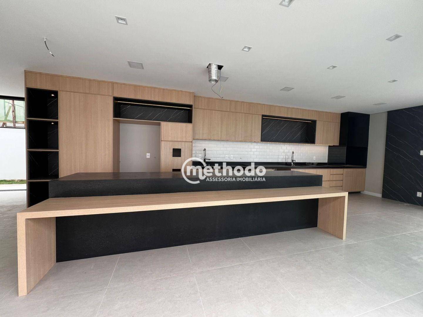 Casa de Condomínio à venda com 5 quartos, 360m² - Foto 24