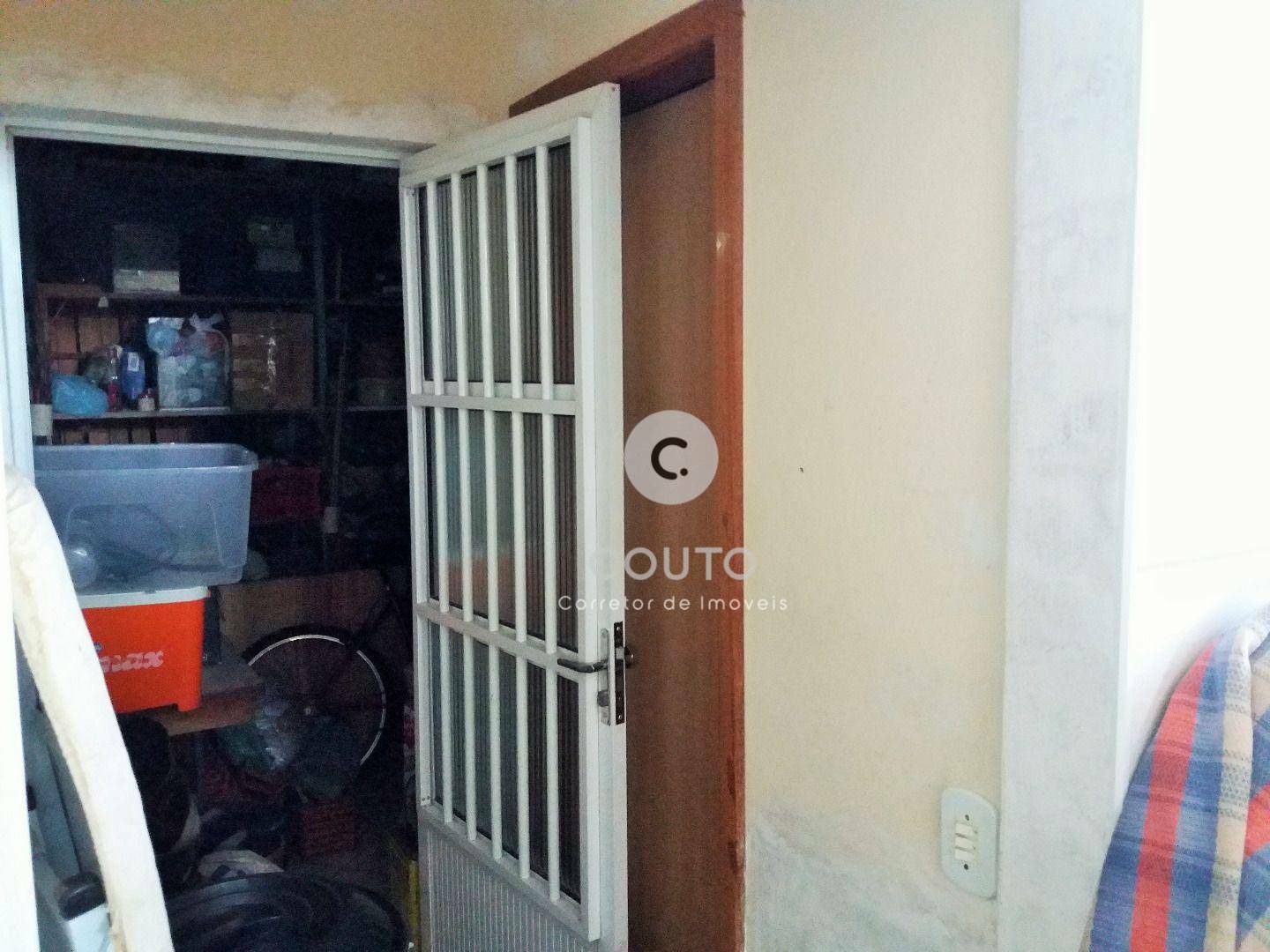 Casa à venda com 4 quartos, 400m² - Foto 20