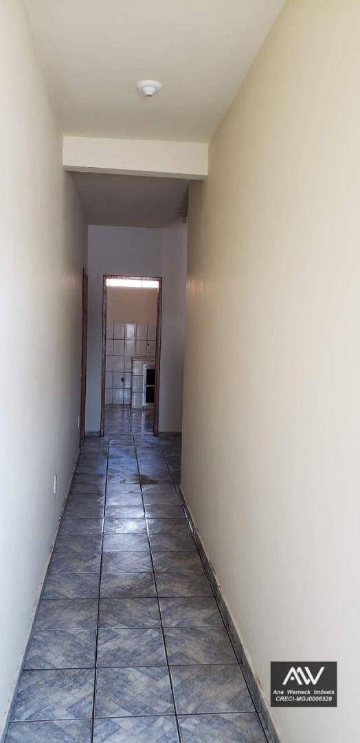 Casa à venda com 3 quartos, 300m² - Foto 13