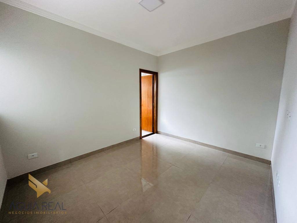 Casa à venda com 3 quartos, 130m² - Foto 9