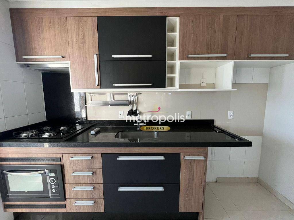 Apartamento para alugar com 2 quartos, 65m² - Foto 10