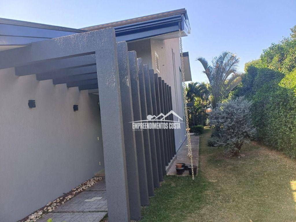 Casa de Condomínio à venda com 4 quartos, 424m² - Foto 28