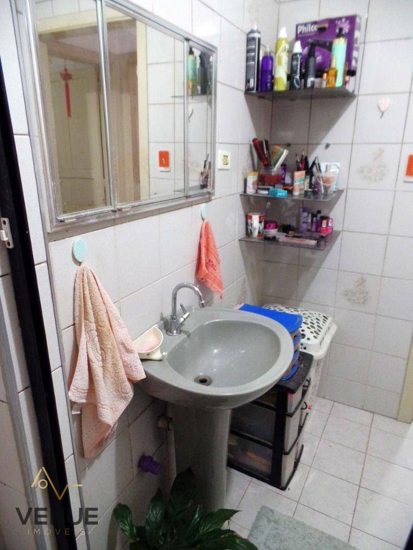 Apartamento à venda com 1 quarto, 60m² - Foto 8