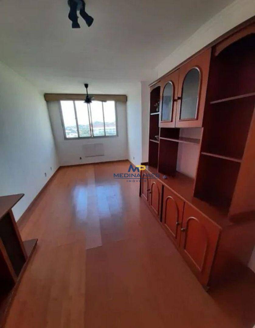 Apartamento à venda com 2 quartos, 68m² - Foto 6