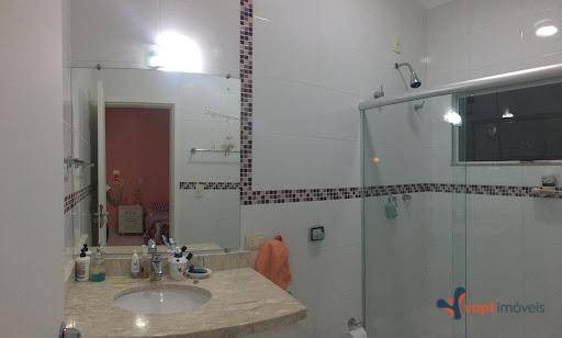 Casa de Condomínio à venda com 3 quartos, 330m² - Foto 25