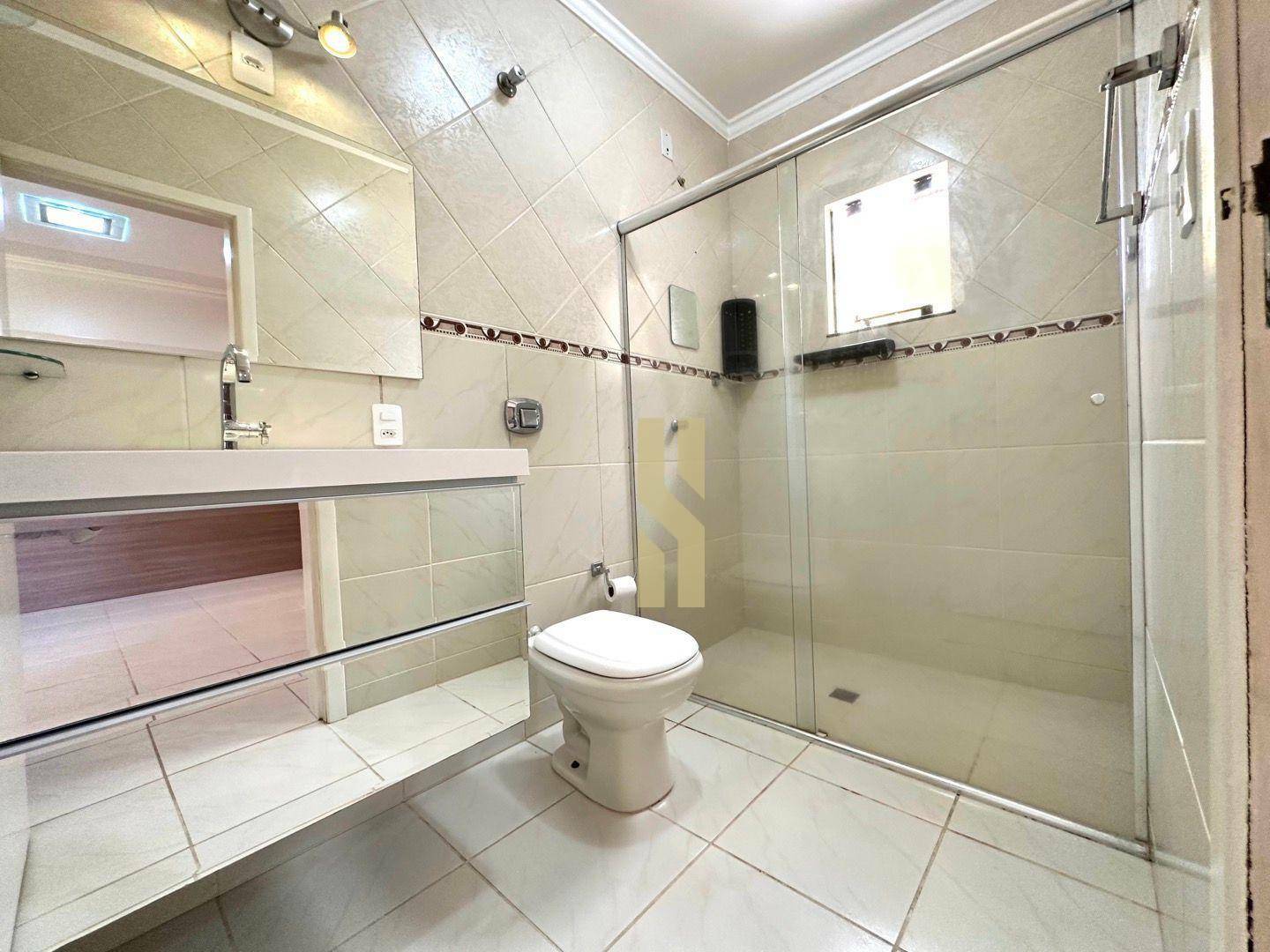 Casa à venda com 3 quartos, 280m² - Foto 15