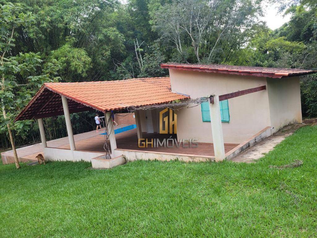 Chácara à venda com 4 quartos, 720m² - Foto 2