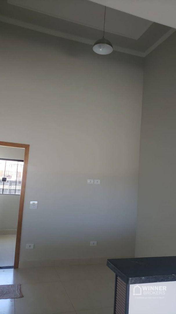 Casa à venda com 3 quartos, 74m² - Foto 5