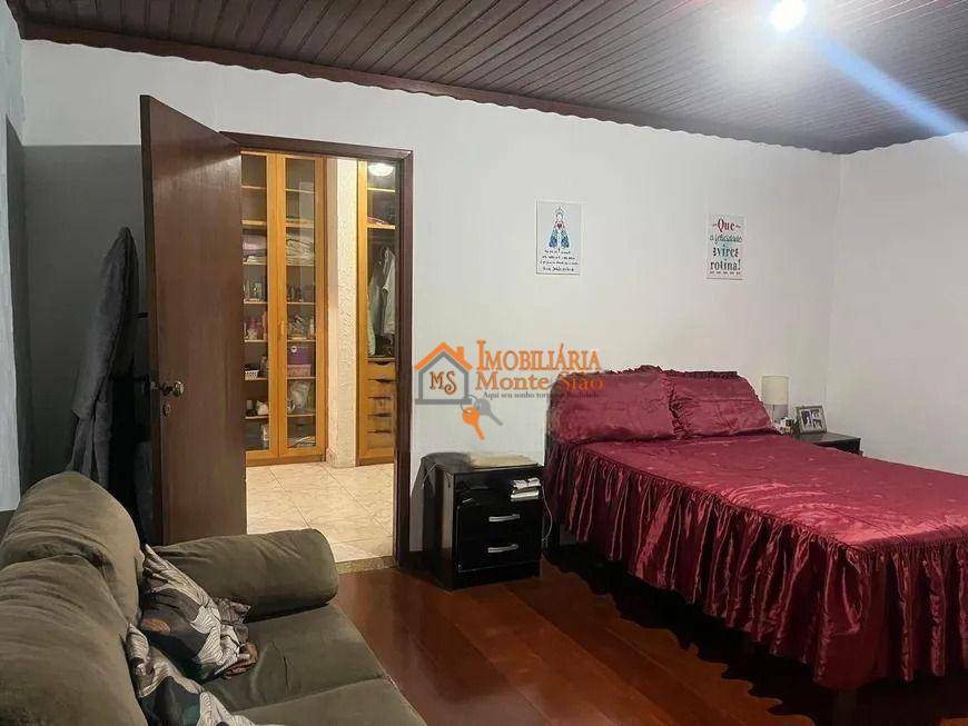 Sobrado à venda com 6 quartos, 230M2 - Foto 5