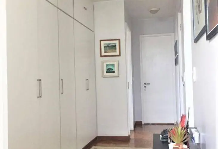 Apartamento à venda com 4 quartos, 201m² - Foto 9