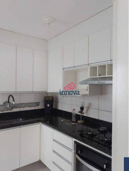 Apartamento à venda com 2 quartos, 45m² - Foto 11