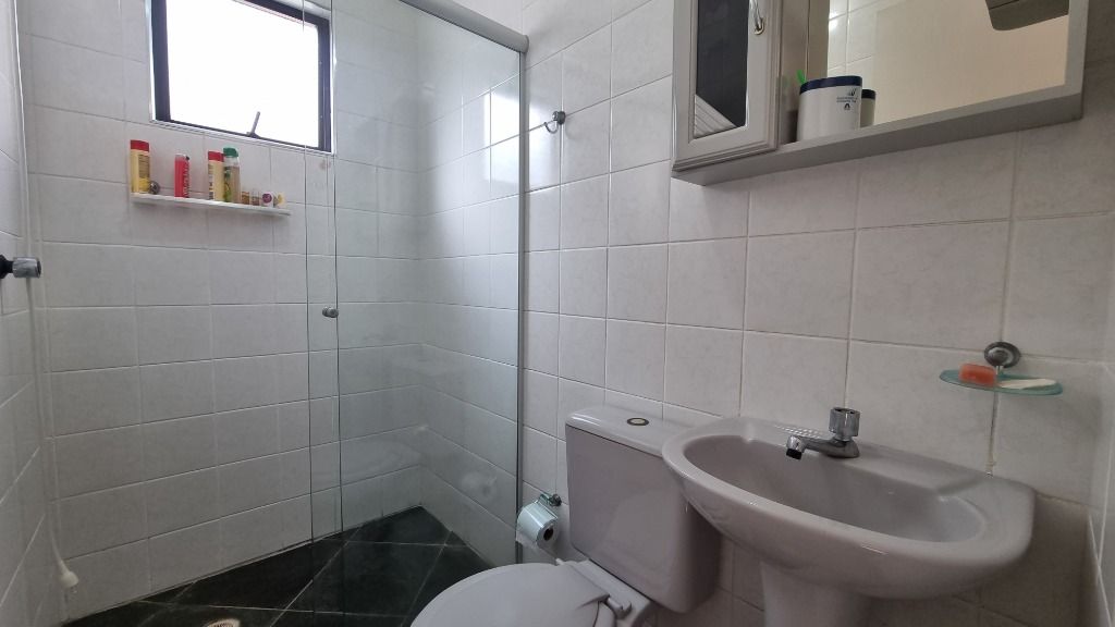 Apartamento à venda com 2 quartos, 90m² - Foto 18