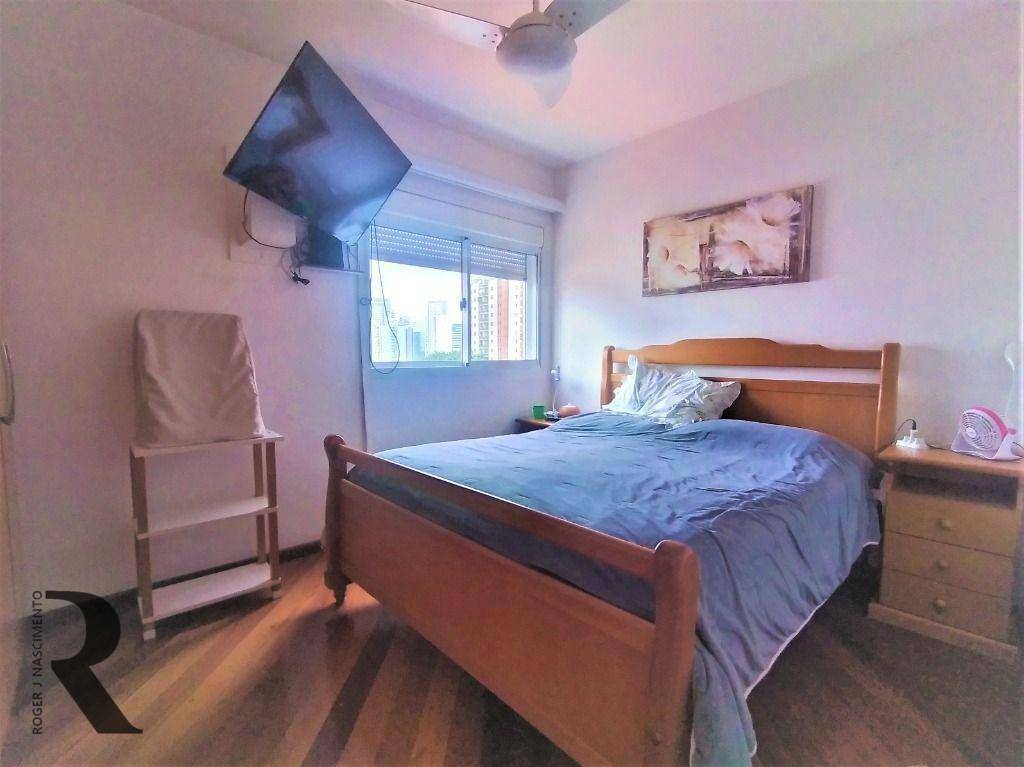 Apartamento à venda com 3 quartos, 120m² - Foto 17