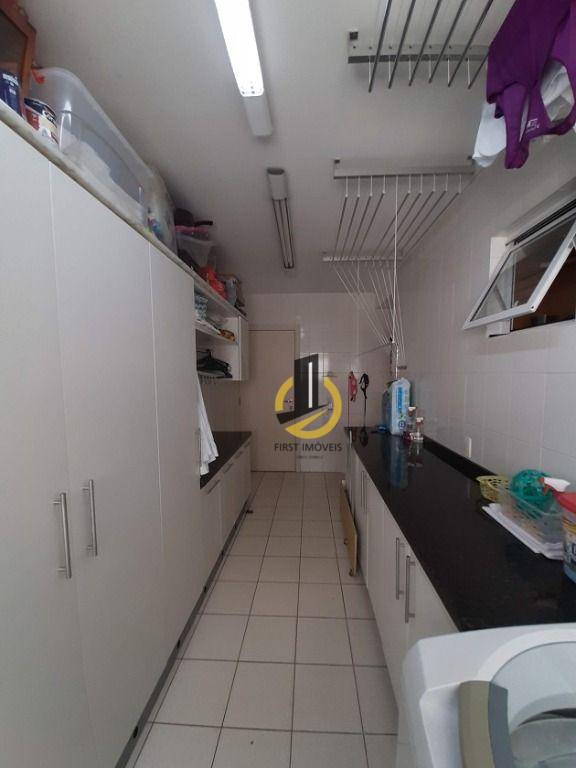 Apartamento à venda com 3 quartos, 202m² - Foto 29